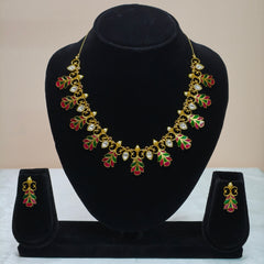 Traditional Leaf Motif Chocker Set-49