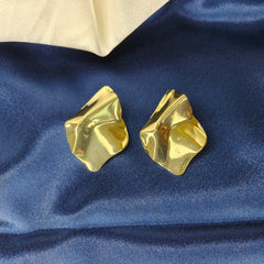 DD10075-Earring Alloy Gold