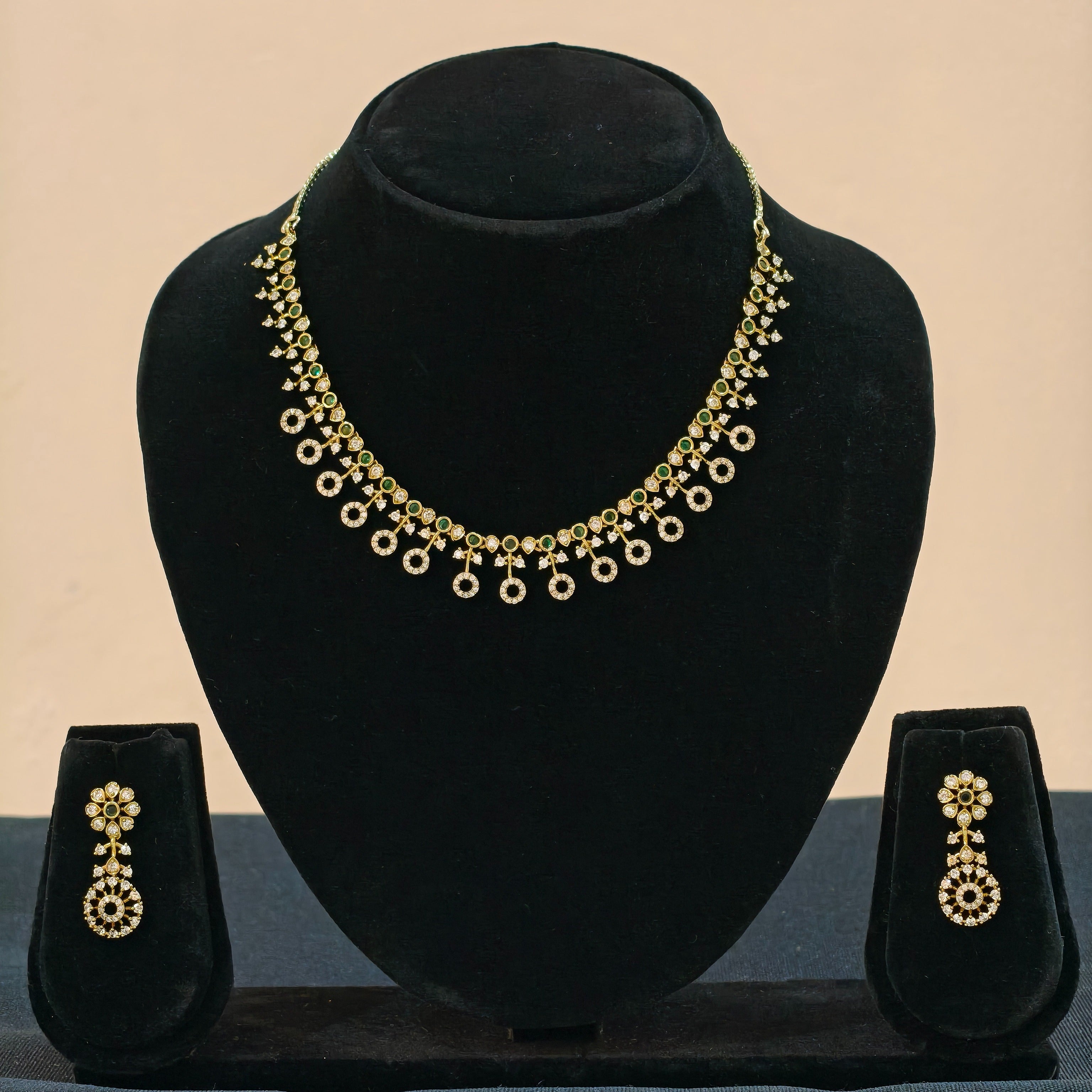 Daredove Kundan Gold-Plated Necklace & Earrings Set – Bridal/Festive Jewellery