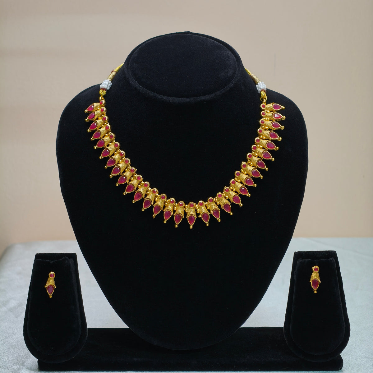 Leaf & Coin Pattern Temple Necklace Set-DD10021