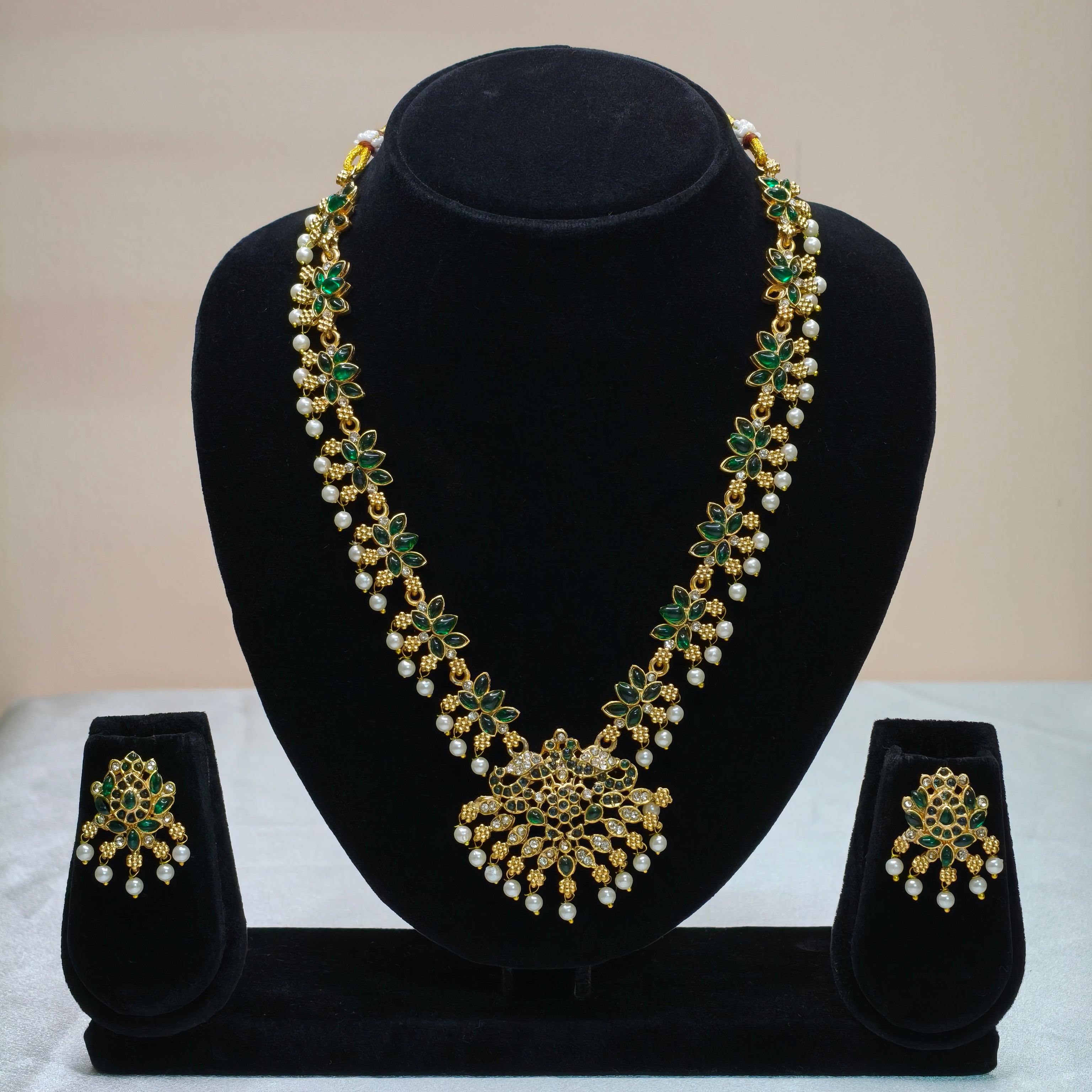 Pearl Detail Necklace Set-DD10028