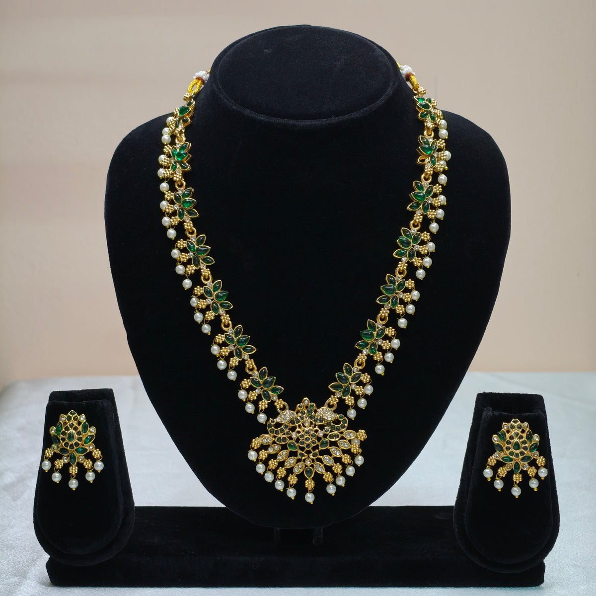 Pearl Detail Necklace Set-DD10028