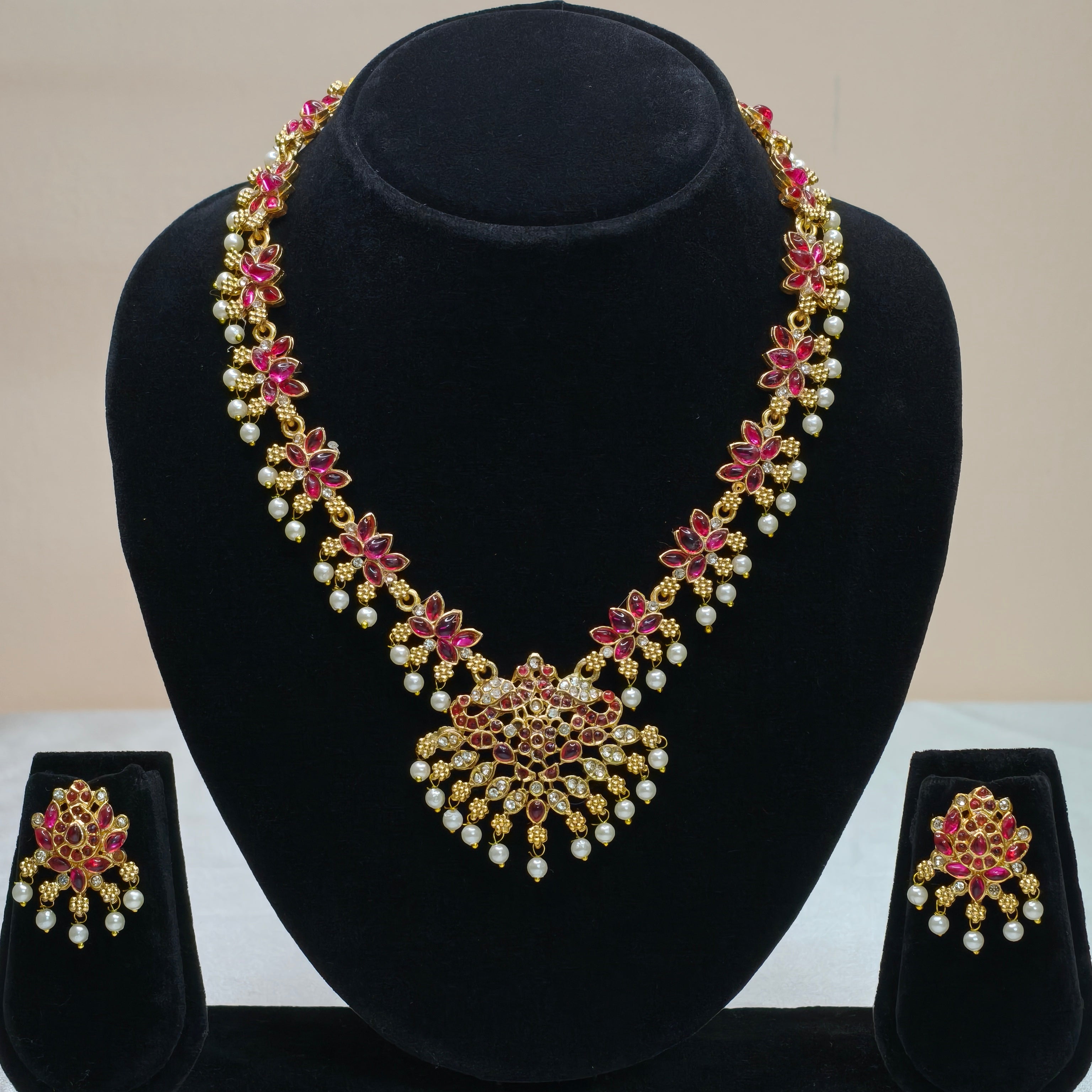Pearl Detail Necklace Set-DD10028