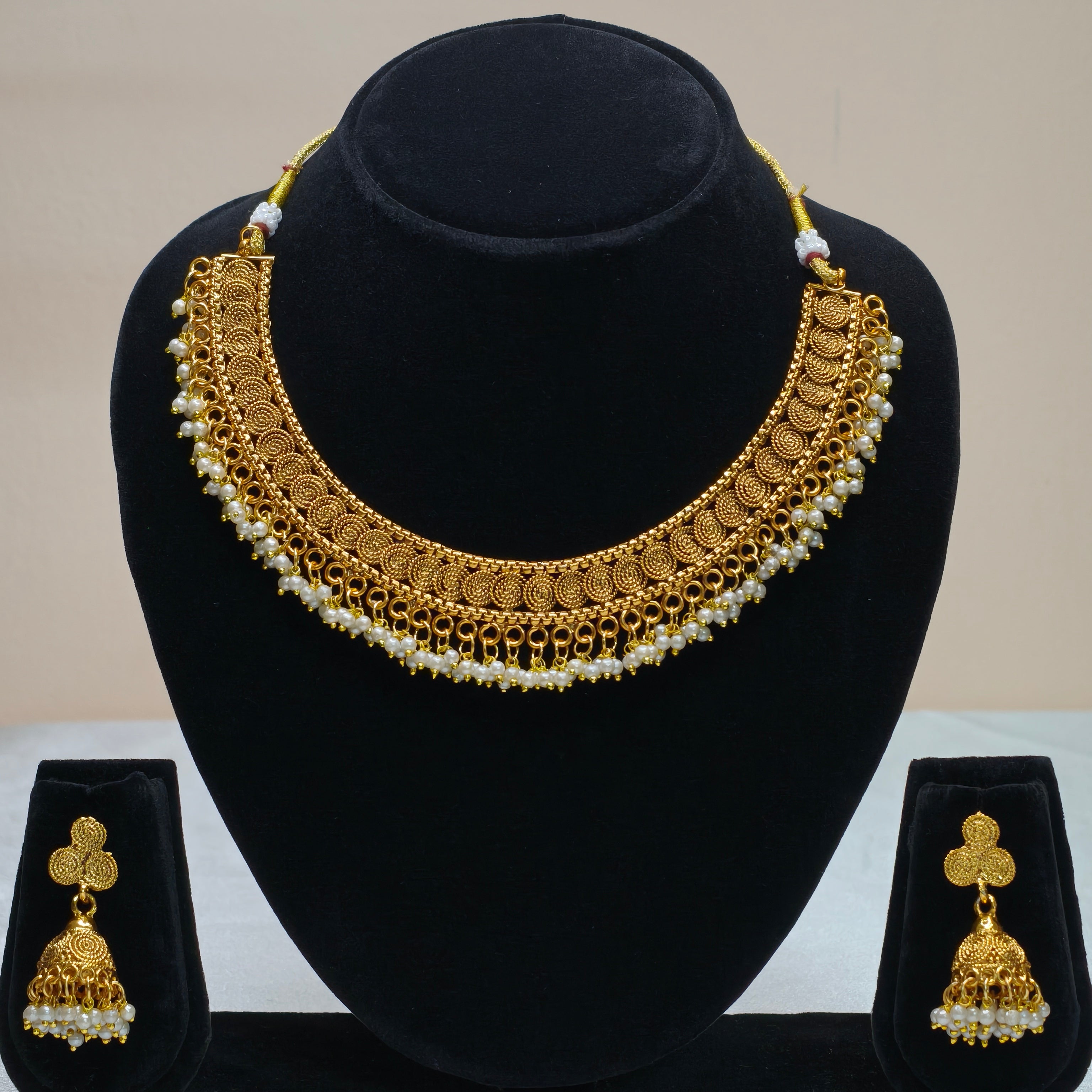 Pearl Cascade Choker Set-DD10030