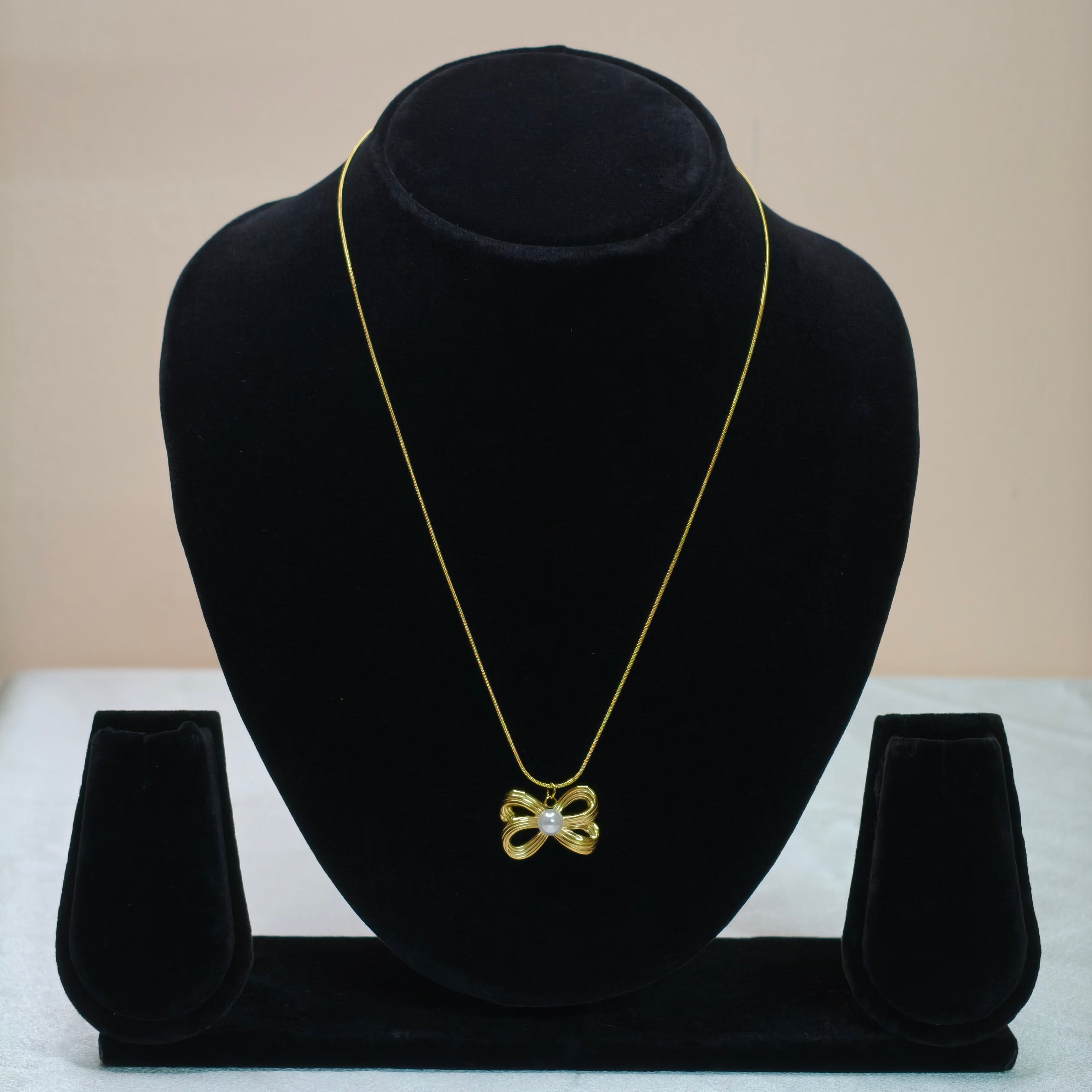 Bow Pearl Pendant Necklace-DD10036