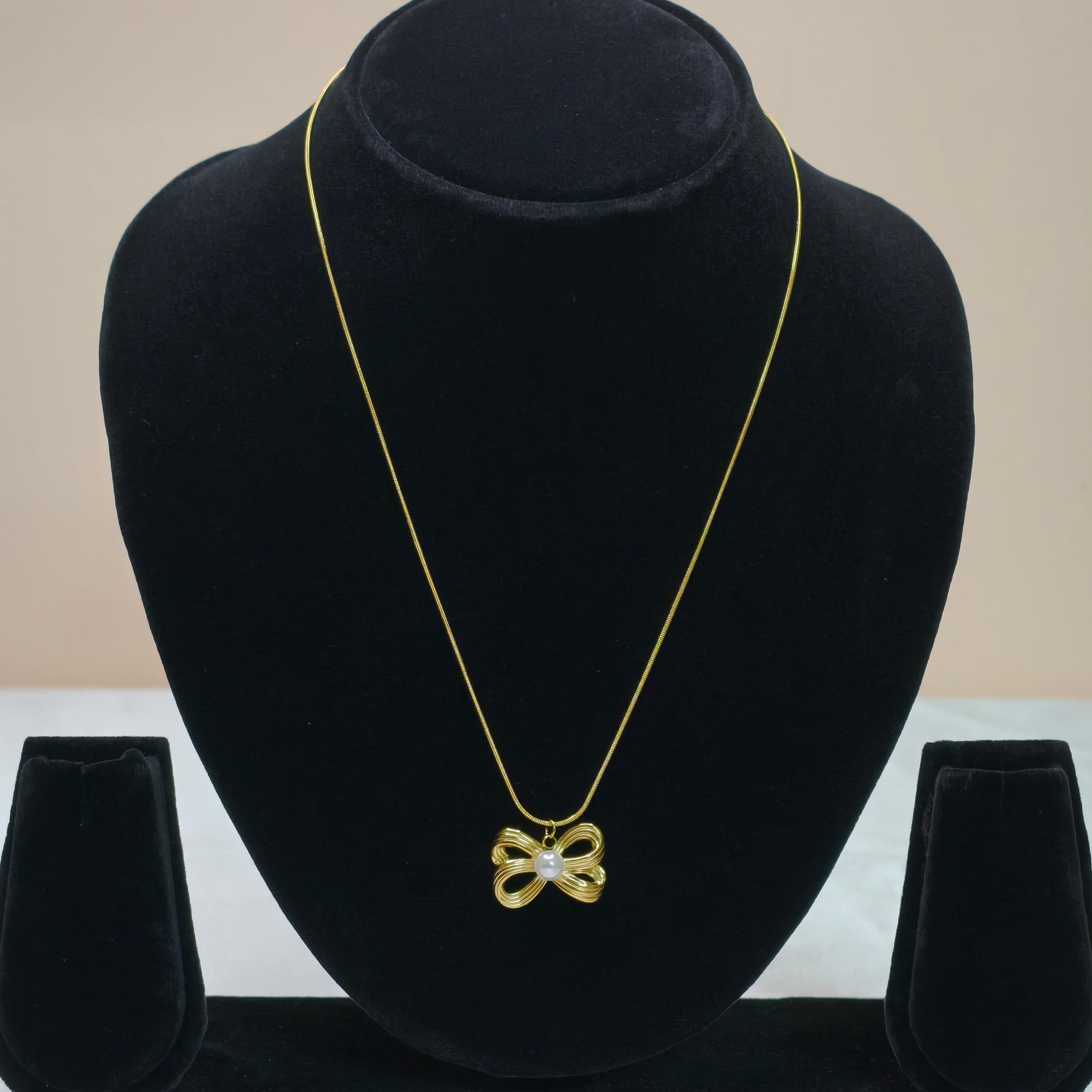 Bow Pearl Pendant Necklace-DD10036
