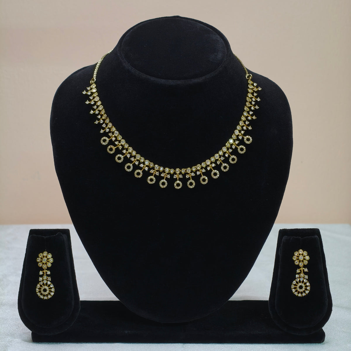 Luxe Charm Set-DD10005