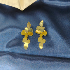 DD10071-Earring Alloy Gold
